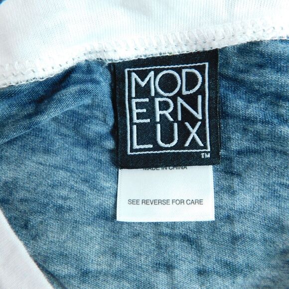 Modern Lux Women's Small Burnout L/S Knit Graphic Tee Blue-Gray Light Weight NWT - Picture 4 of 11